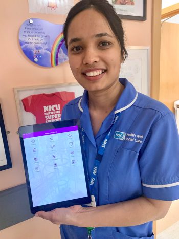 Neonatal Nurse, Joanna Babice Shows Off The App’s Features On An IPad
